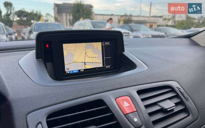 Хэтчбек Renault Megane 2011 в Ивано-Франковске