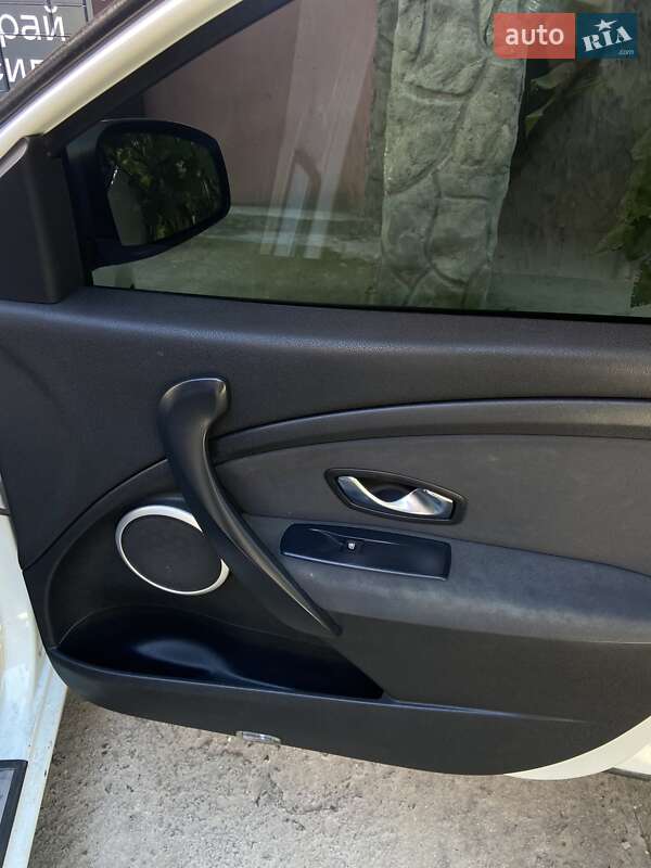 Универсал Renault Megane 2009 в Хмельницком фото 17 Универсал Renault Megane 2009 в Хмельницком