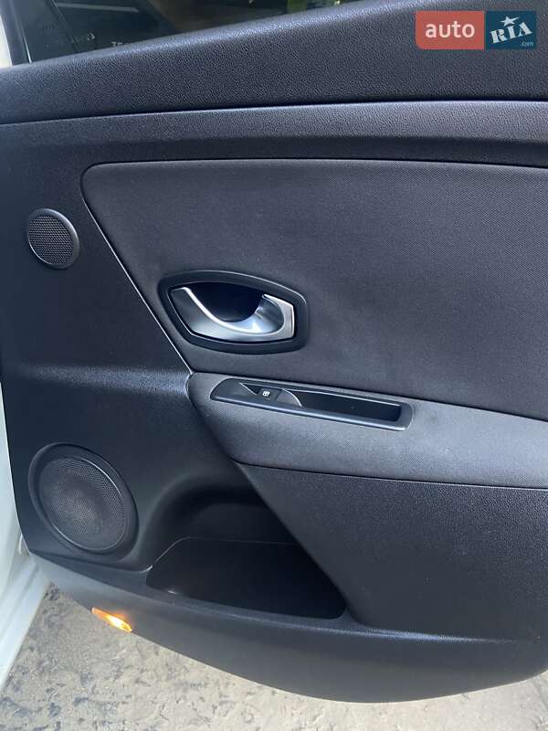 Универсал Renault Megane 2009 в Хмельницком фото 36 Универсал Renault Megane 2009 в Хмельницком