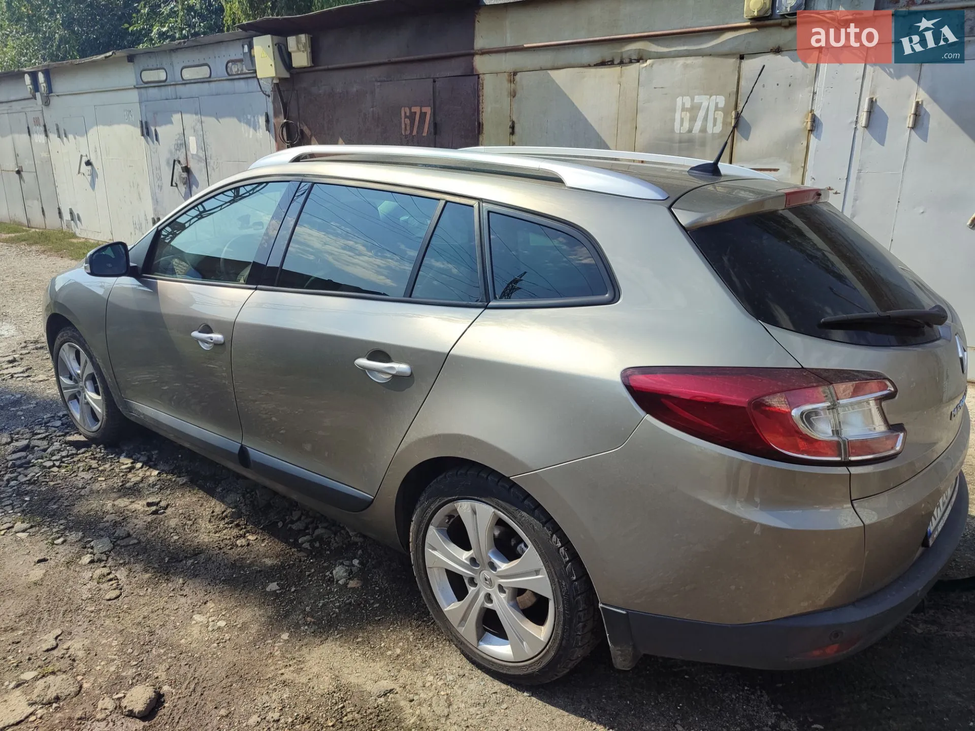 2010 Renault Megane - мініатюра 21