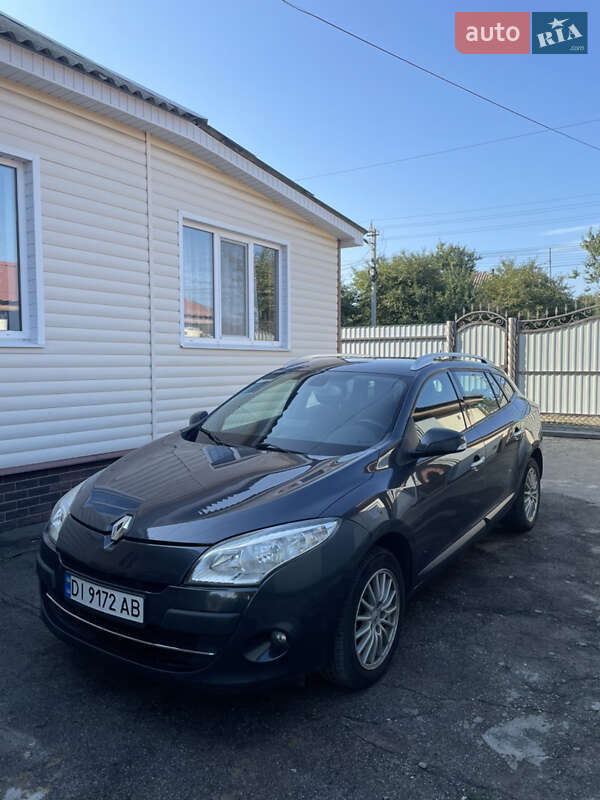 Универсал Renault Megane 2010 в Киеве