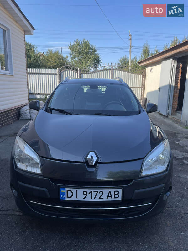 Универсал Renault Megane 2010 в Киеве