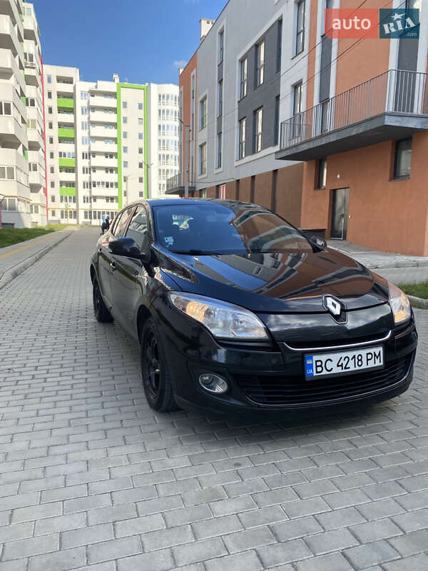 Хэтчбек Renault Megane 2012 в Львове