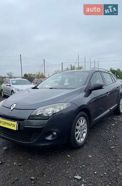 Универсал Renault Megane 2011 в 