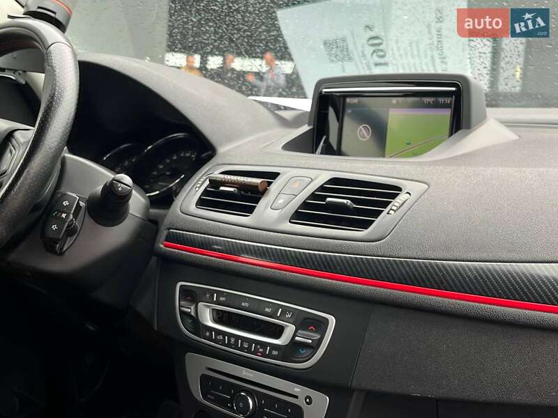 Купе Renault Megane 2015 в Львове