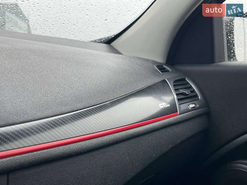 Купе Renault Megane 2015 в Львове