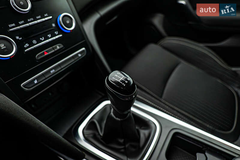 Хэтчбек Renault Megane 2017 в Киеве
