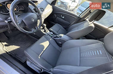 Хэтчбек Renault Megane 2009 в 