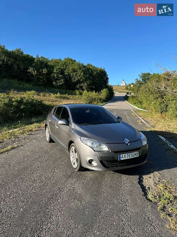 Хэтчбек Renault Megane 2012 в Харькове