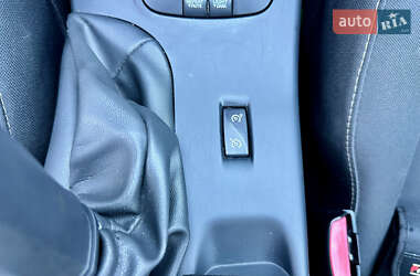 Универсал Renault Megane 2014 в 