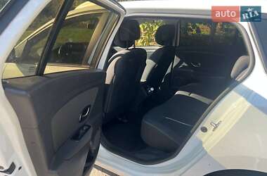Универсал Renault Megane 2012 в 