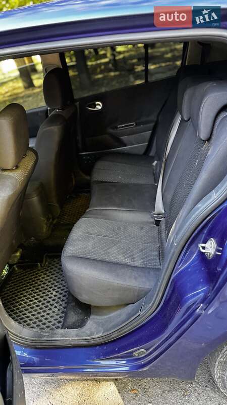 Хетчбек Renault Megane 2004 в Дніпрі