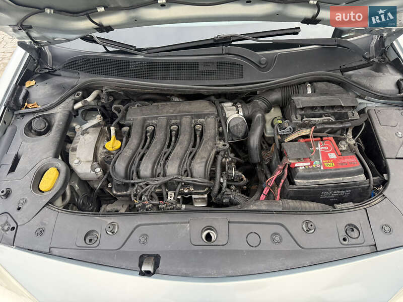 Хетчбек Renault Megane 2004 в Золочеві