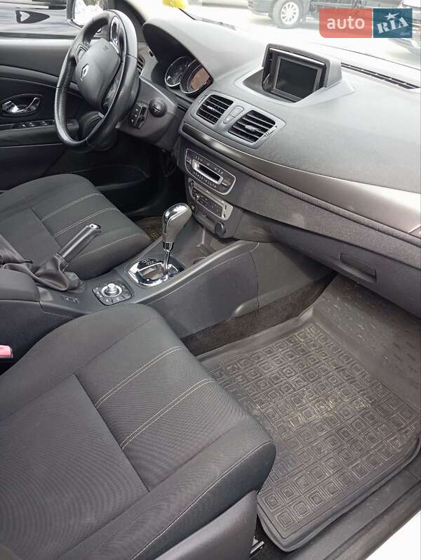 Універсал Renault Megane 2014 в Києві фото 4 Універсал Renault Megane 2014 в Києві
