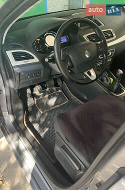 Универсал Renault Megane 2010 в 