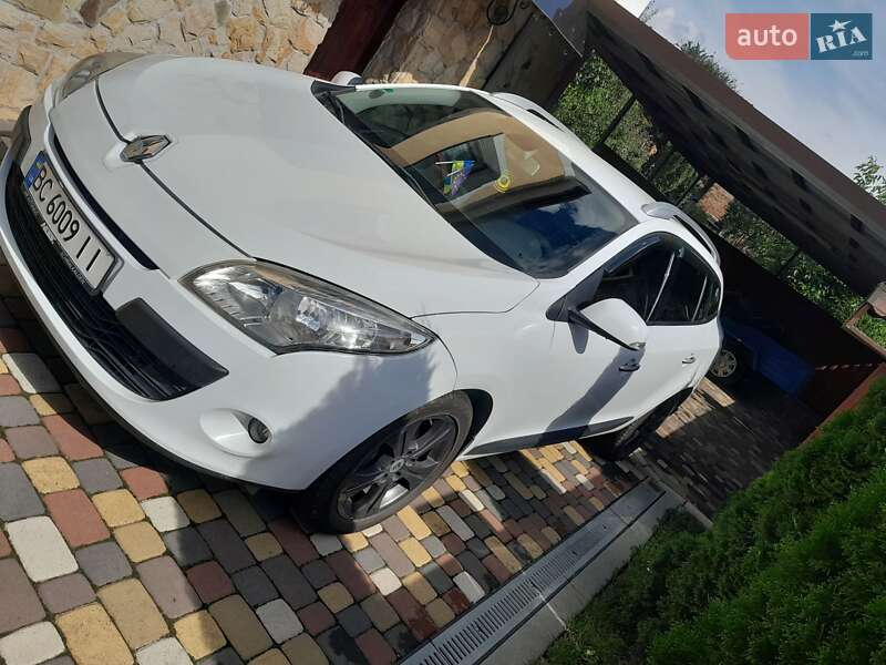 Универсал Renault Megane 2011 в 