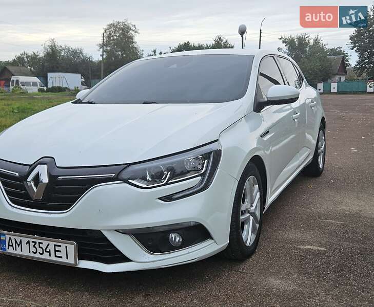 Хэтчбек Renault Megane 2017 в Звягеле
