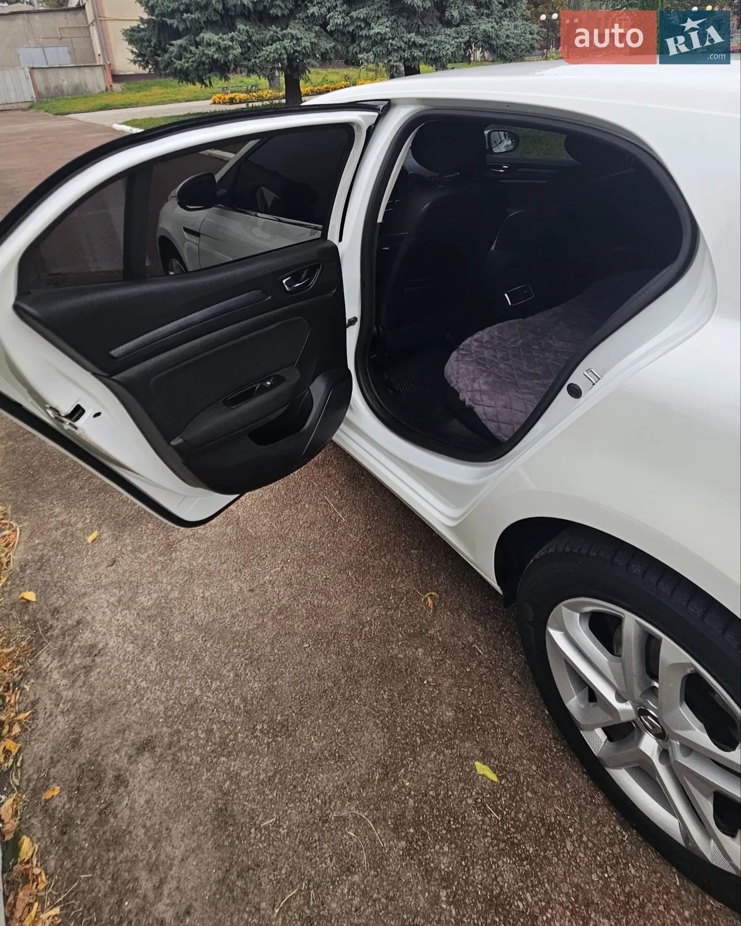 2017 Renault Megane - мініатюра 14