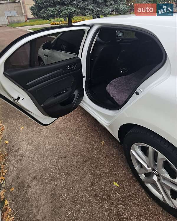 Хэтчбек Renault Megane 2017 в Звягеле