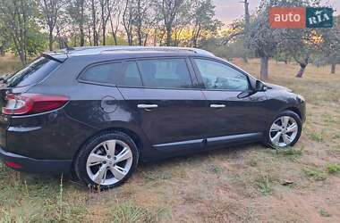 Універсал Renault Megane 2010 в  фото 8 Універсал Renault Megane 2010 в