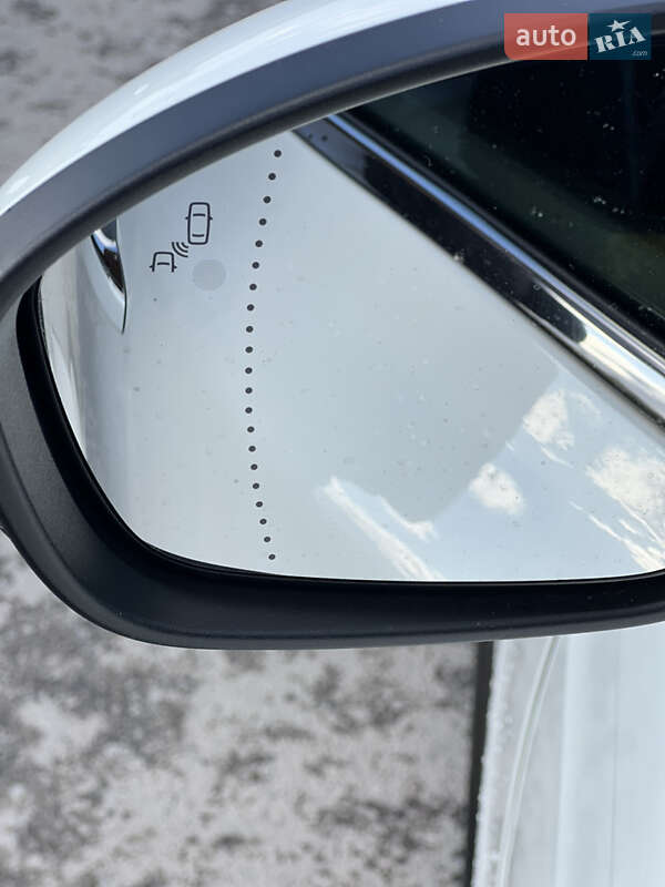 Хэтчбек Renault Megane 2017 в Львове