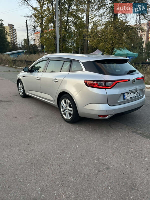 Универсал Renault Megane 2017 в Чернигове