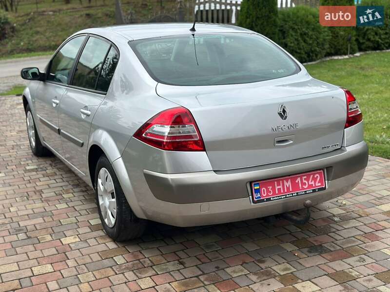 Седан Renault Megane 2007 в Бучаче