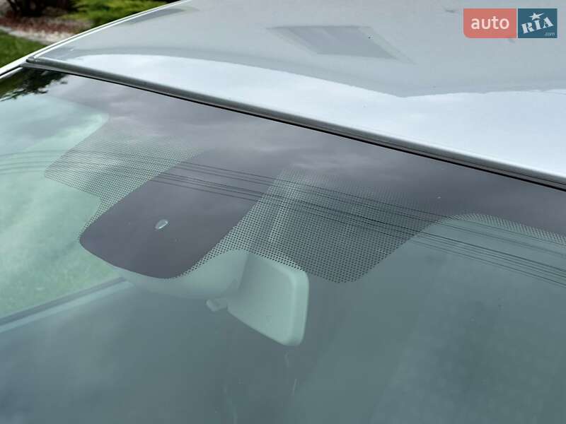 Седан Renault Megane 2007 в Бучаче