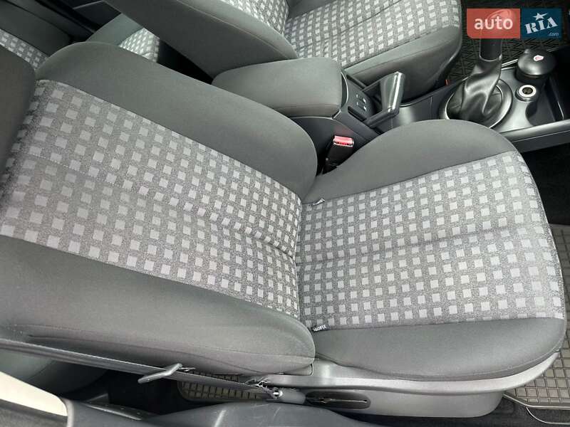 Седан Renault Megane 2007 в Бучаче