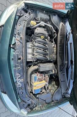 Седан Renault Megane 2003 в 