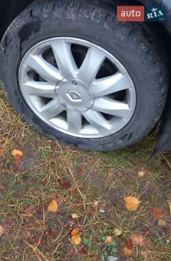Універсал Renault Megane 2006 в  фото 13 Універсал Renault Megane 2006 в