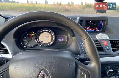 Универсал Renault Megane 2010 в 