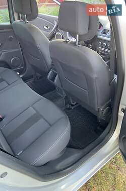 Универсал Renault Megane 2010 в 