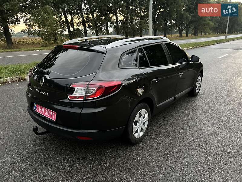 Универсал Renault Megane 2010 в Ромнах фото 19 Универсал Renault Megane 2010 в Ромнах
