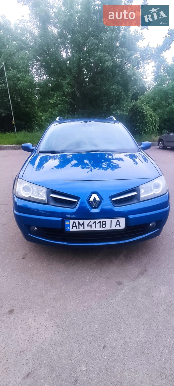 2010 Renault Megane - мініатюра 27
