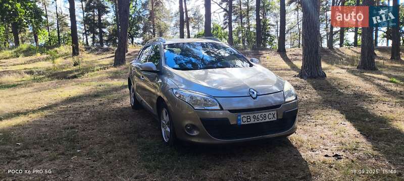 Универсал Renault Megane 2010 в 