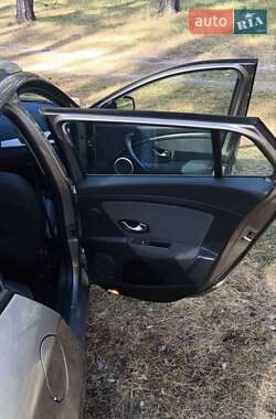 Универсал Renault Megane 2010 в 