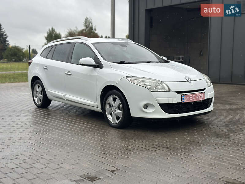 Универсал Renault Megane 2010 в 