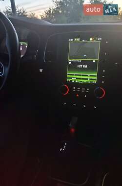 Седан Renault Megane 2019 в 