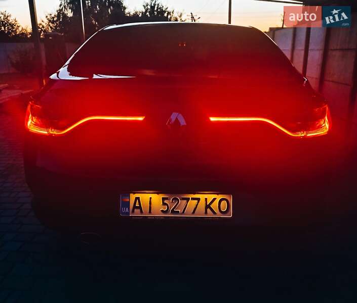 Седан Renault Megane 2019 в Киеве