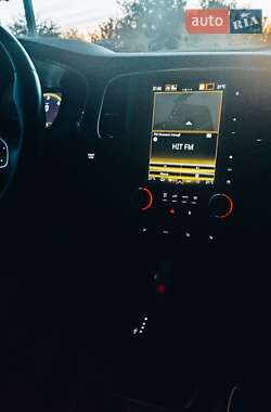 Седан Renault Megane 2019 в 