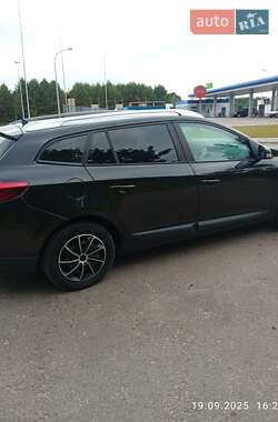 Универсал Renault Megane 2010 в 