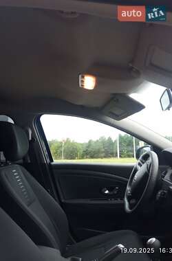 Универсал Renault Megane 2010 в 