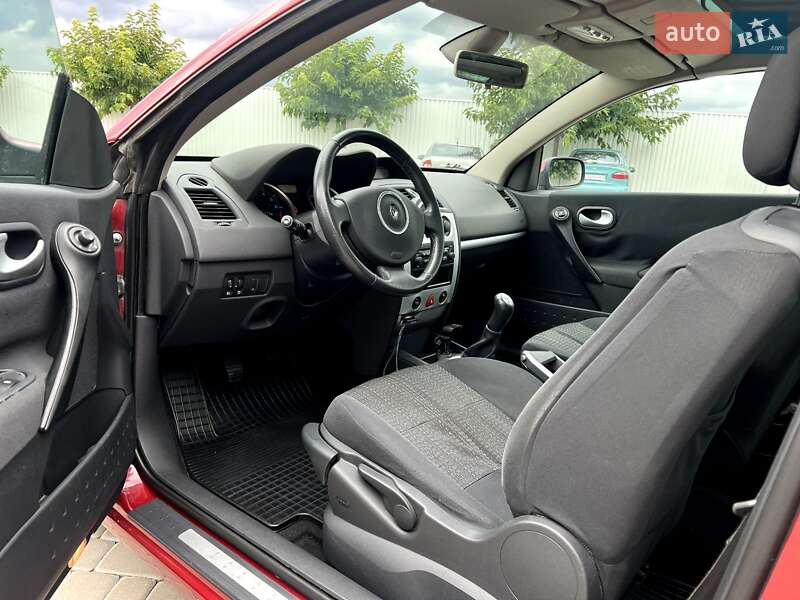 Кабриолет Renault Megane 2009 в Гайсине