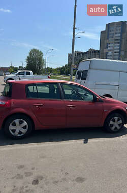 Хэтчбек Renault Megane 2007 в 