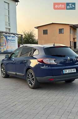Универсал Renault Megane 2010 в 
