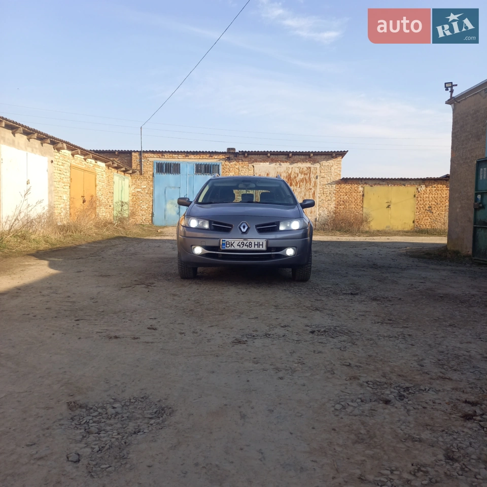 2010 Renault Megane - мініатюра 46