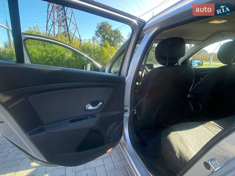 Универсал Renault Megane 2010 в Луцке