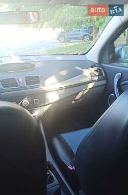 Универсал Renault Megane 2010 в 