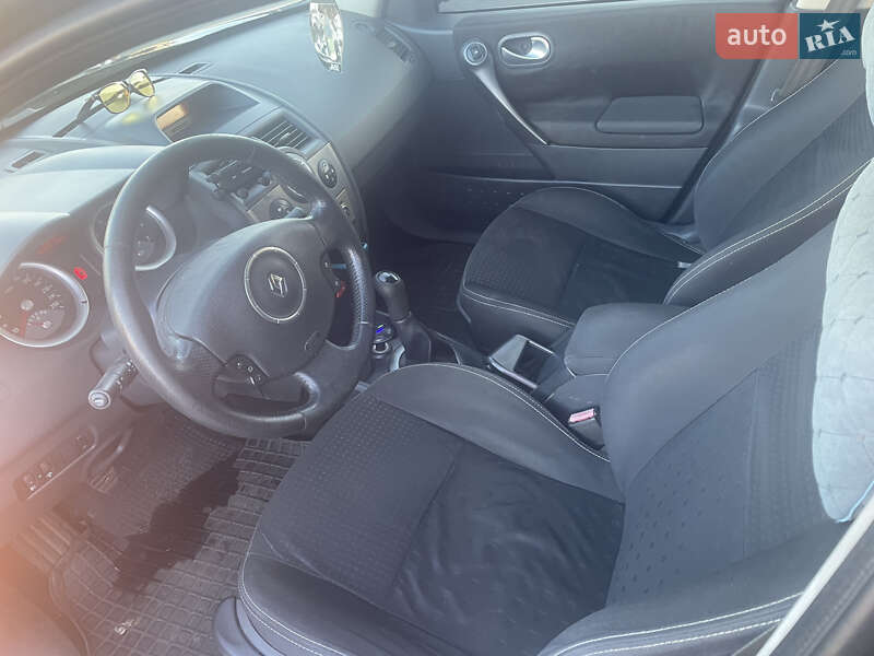 Хетчбек Renault Megane 2005 в Кропивницькому